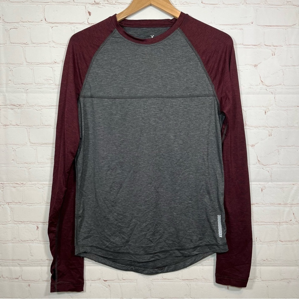 American Eagle Shirt Mens XS Maroon Gray Top Long Sleeve ThumbHoles Pullover